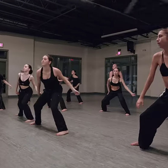 Teen girls learning Contemporary dance at Evolution Dance Center Carlsbad